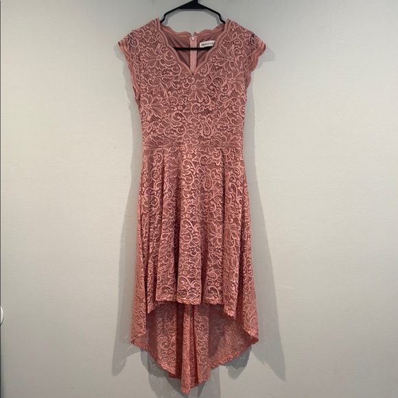 Modecrush Elegant Lace Mauve Pink High Low Dress - Size Large - Picture 1 of 10